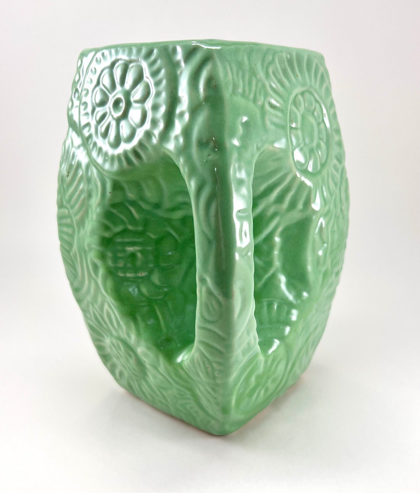 Nilaok Embossed Daisy Pitcher, 1930s-40s