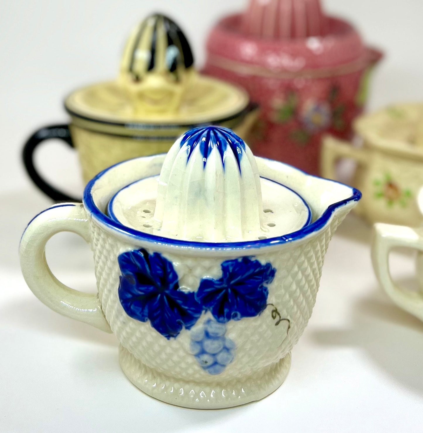 Grapevine Ceramic Reamer Juice & Pitcher, Blue and White, 1920s-1930s Japan