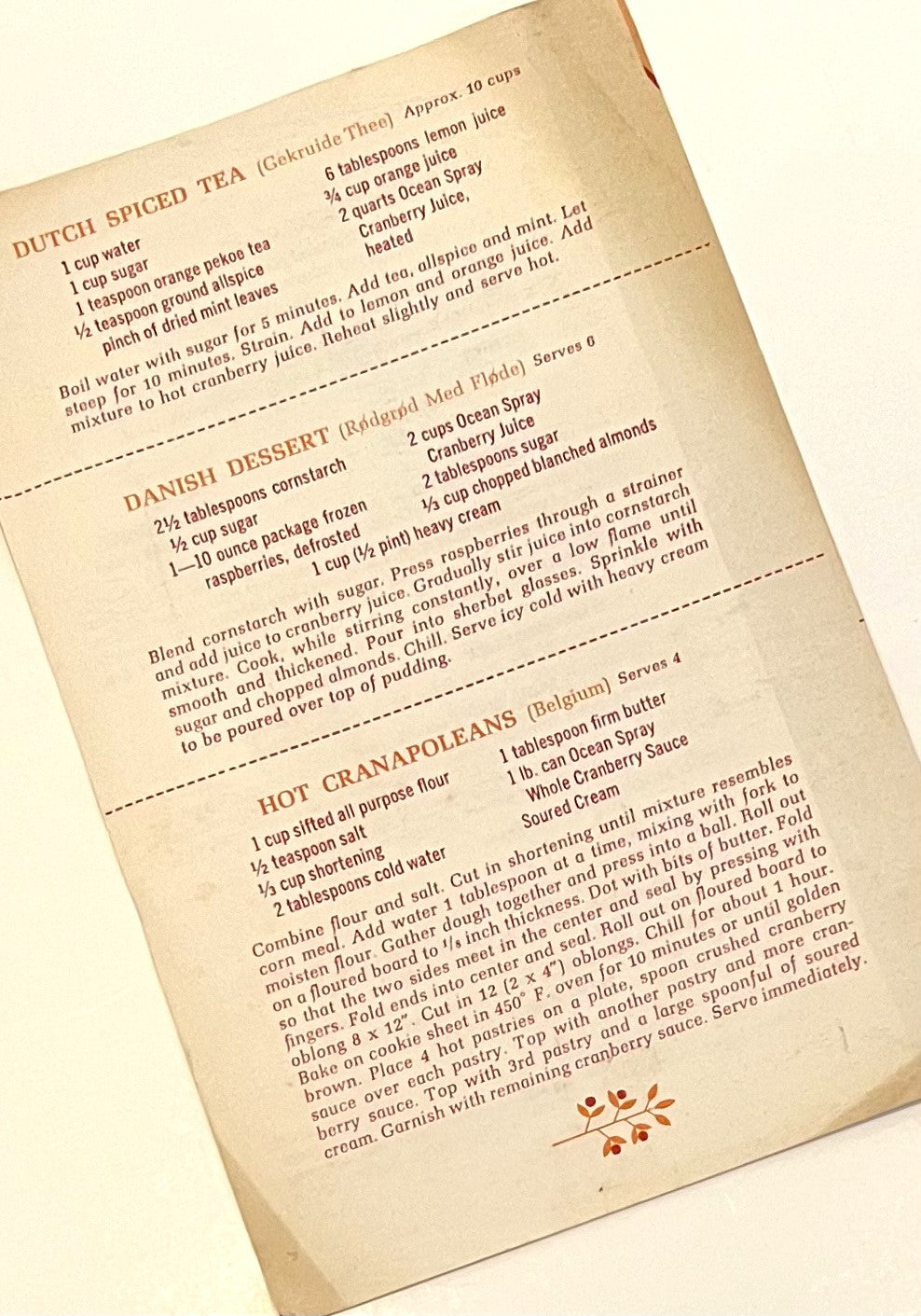 Ocean Spray "Favorite Cranberry Recipes of Famous American Hostesses and Gourmets of Other Lands" Recipe Booklet 1960s