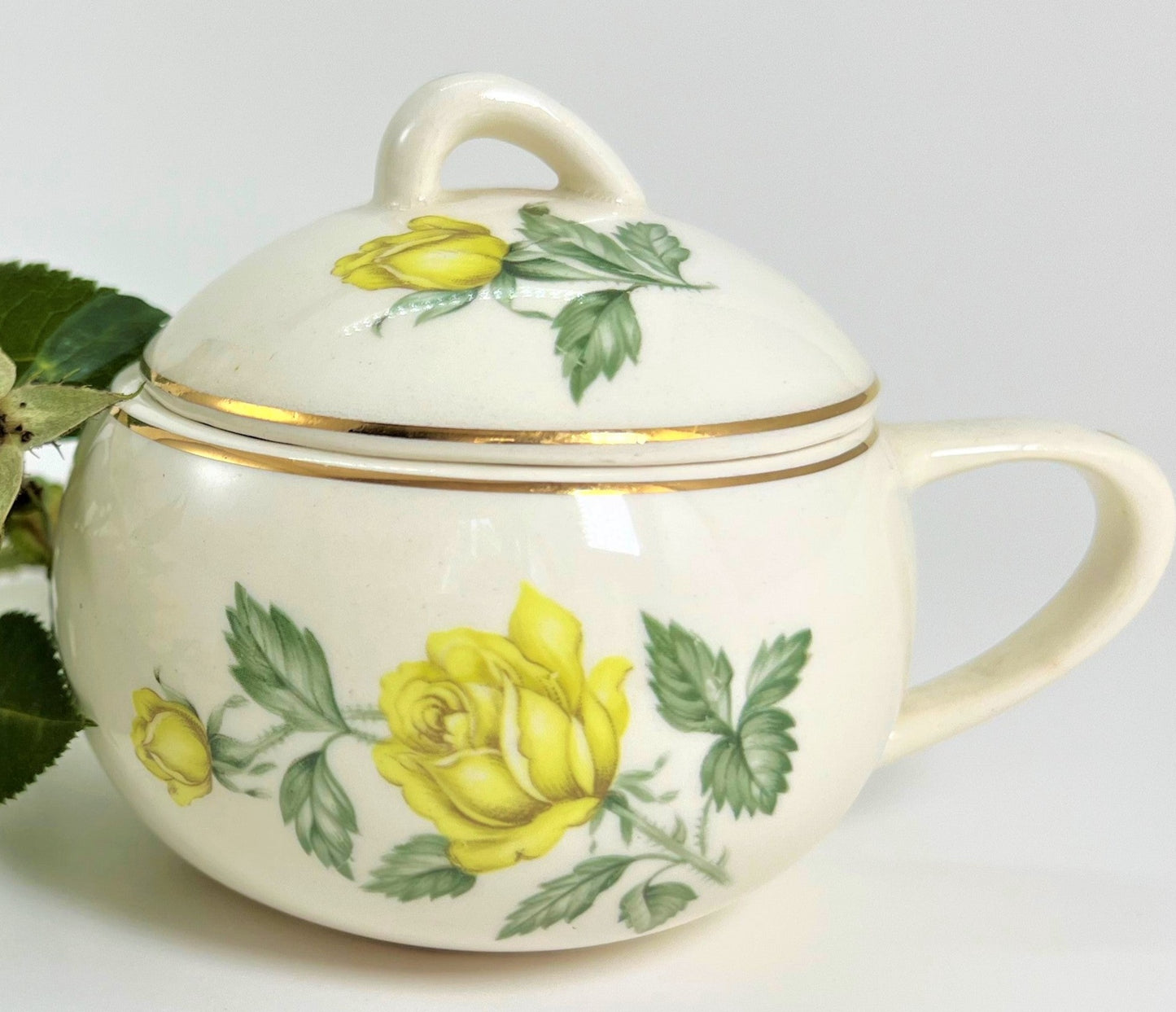 Paden City Pottery Shenandoah Ware "Golden Scepter" Yellow Rose Sugar Bowl