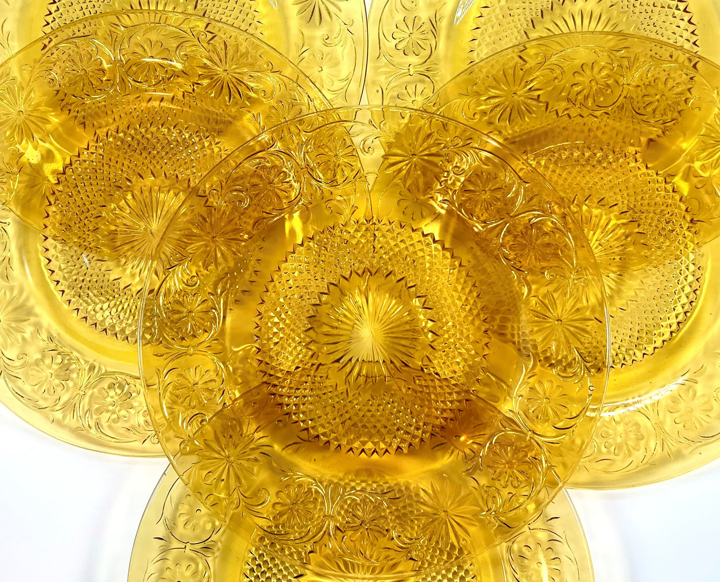 "Daisy" Pattern Depression Glass Dinner Plates, Set of 6, Indiana Glass Company, 1940