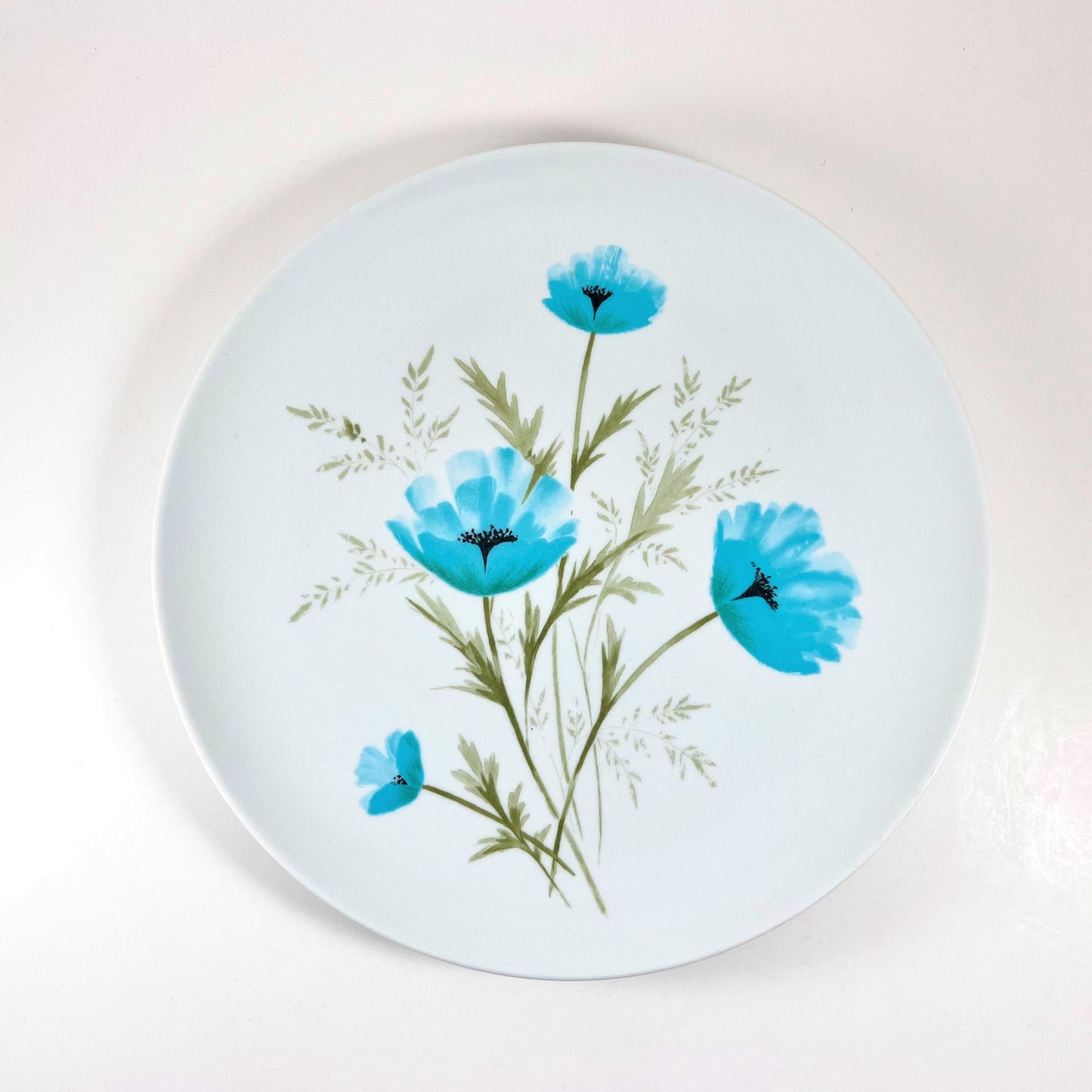 Mid-century Melamine Turquoise Poppies Dinnerware with Serving Pieces. c. 1965