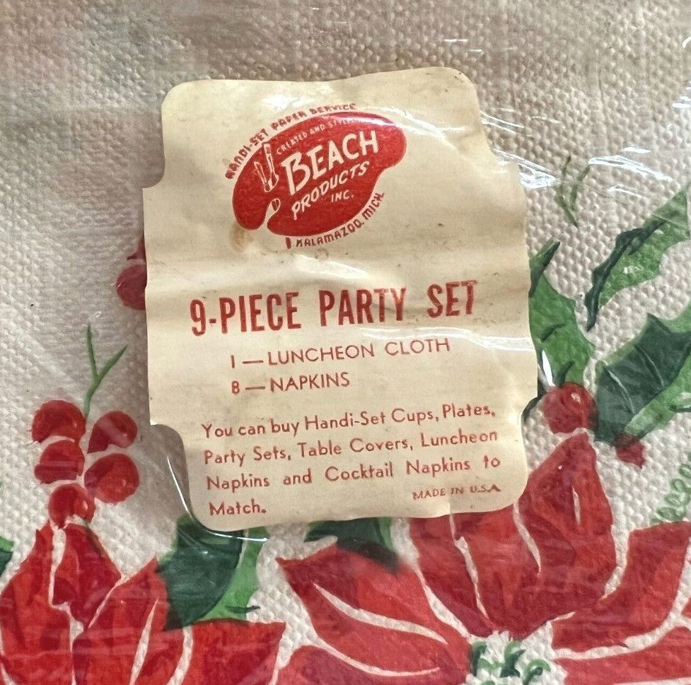 Christmas Paper Napkin and Tablecloth Set, 1950s Beach Products