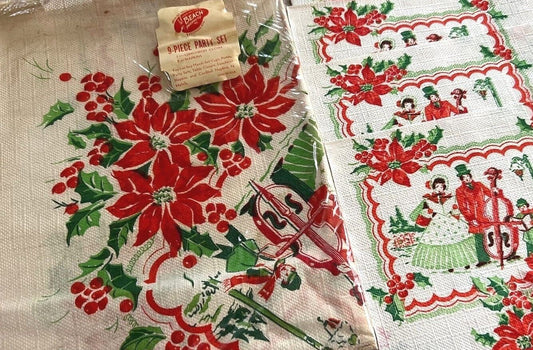 Christmas Paper Napkin and Tablecloth Set, 1950s Beach Products