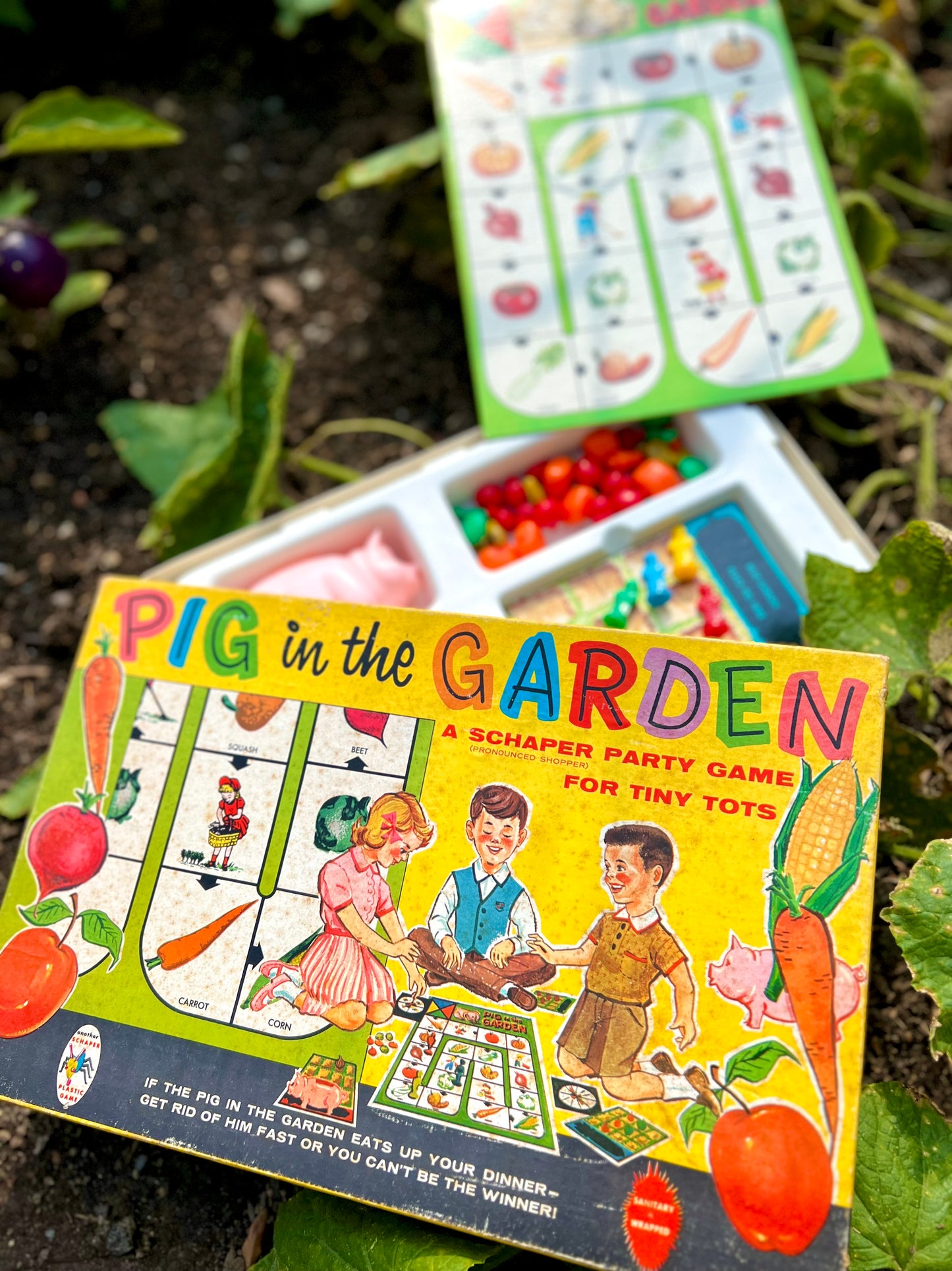 Pig in the Garden, A Schaper Party Game for Tiny Tots, 1950s