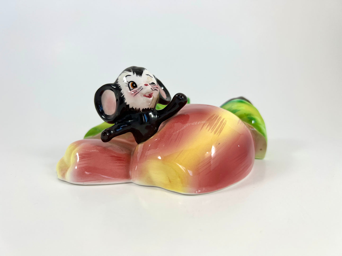 Enesco Mouse and Apples Wall Pocket Vase, 1950s
